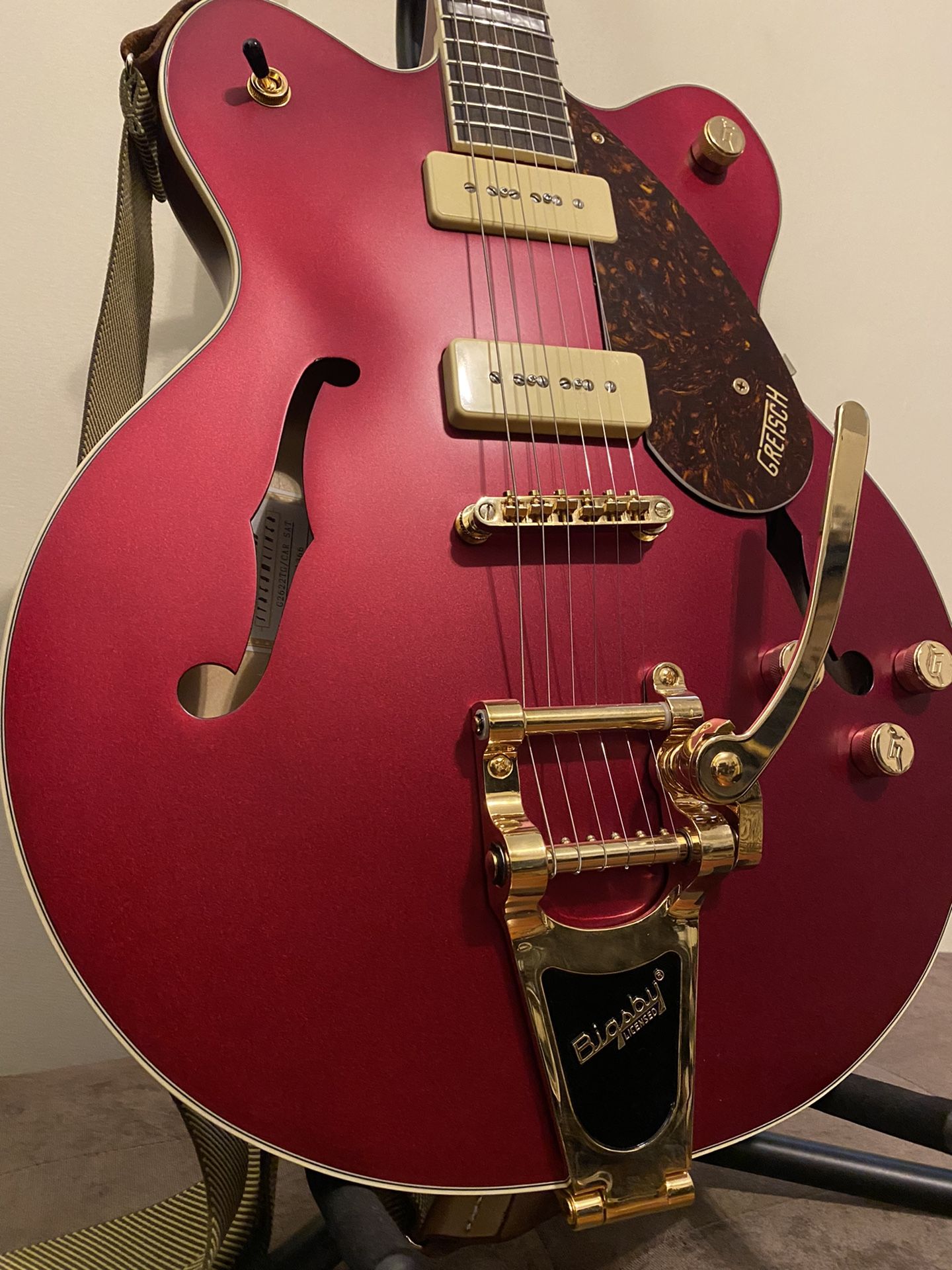 Gretsch G2622tg Limited Edition P90 Semi hollow Electric Guitar
