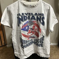 Vintage Single Stitch Starter Cleveland Indians Shirt Size M