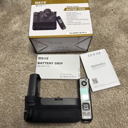 Meike MK-A7R IV Pro Battery Hand Grip For Sony a7RIV a7R4 a7IV a74 a9II Camera