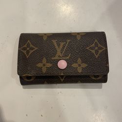 Lv Key Wallet 