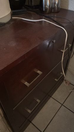 Bedroom furniture set