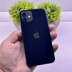 iPhone 12 Black