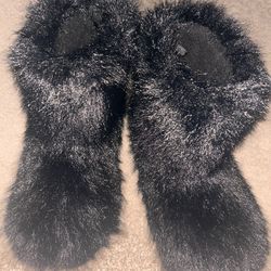 Black Furry Boots !!!