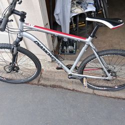 Diamondbacks Axis XE 27.5 Mountain Bike