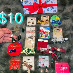 $10 For All Christmas 🎄 earrings Brand new