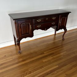 Thomasville Console Buffet Table