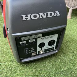 Honda Eu2000 Companion30a Generator Excellent Condition Low How Hours 