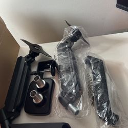 Duel Monitor Mount 