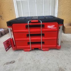 Milwaukee box new firm price