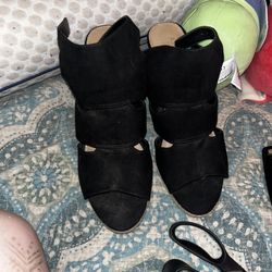 Apt 9 Black Wedges 