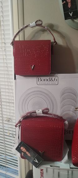 Vanessa Williams purses