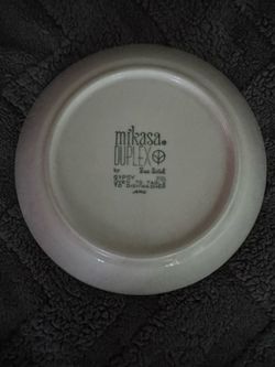 Mikasa Large Serving Bowl