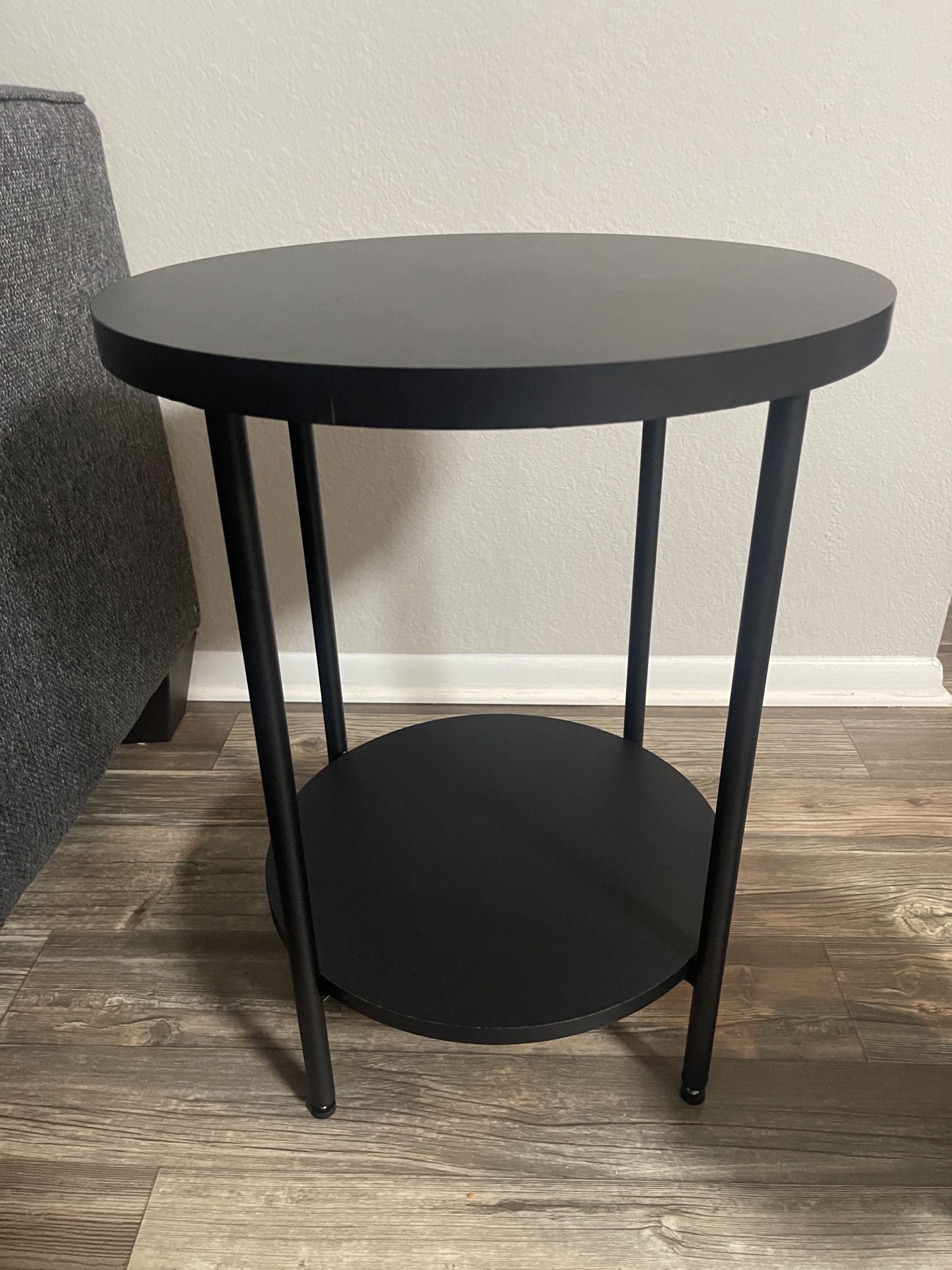 End table 