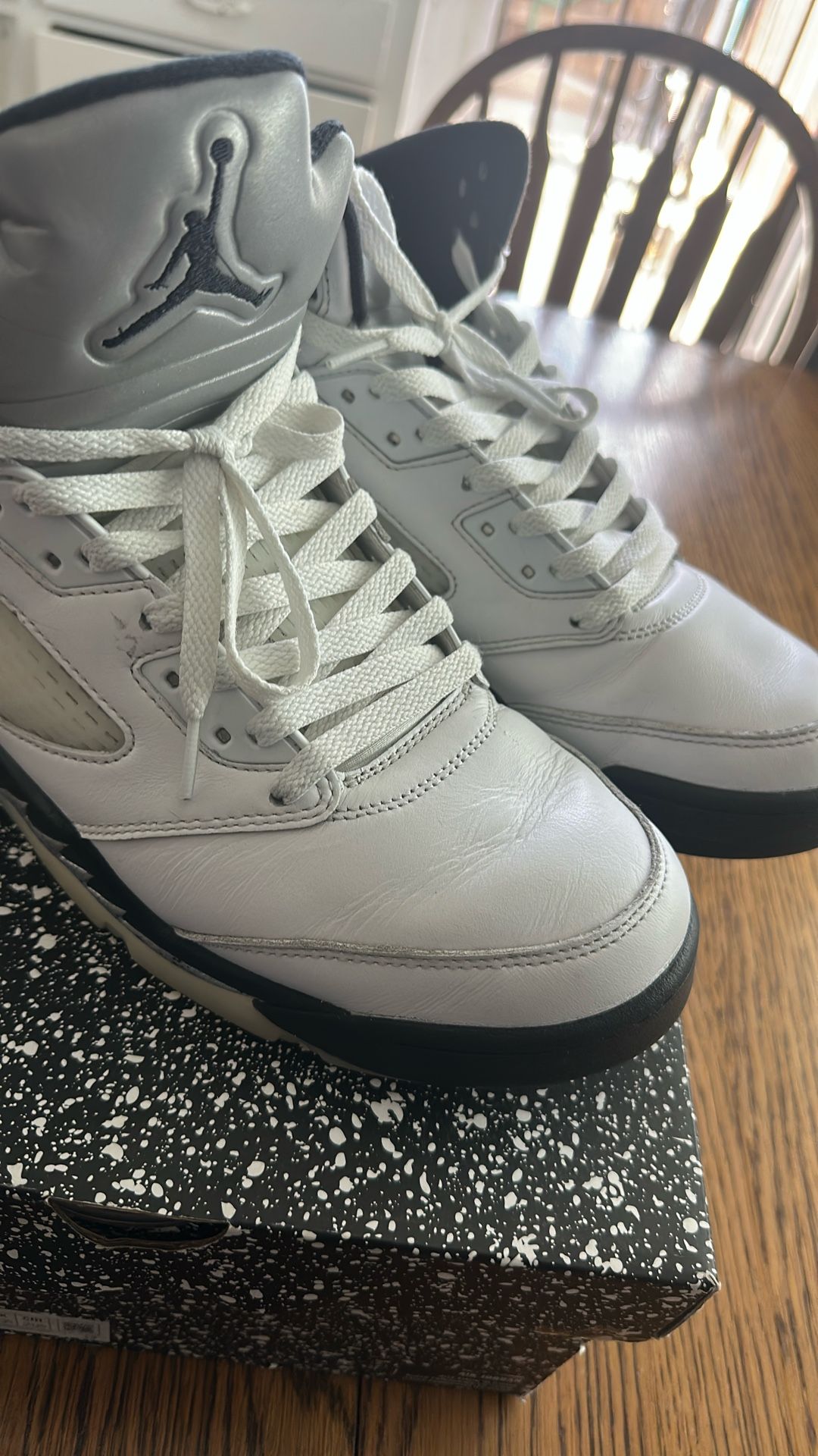 Air Jordan’s 5 Retro White/black