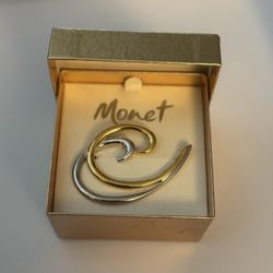 Vintage Monet Gold/ Silver 2 Toned Brooch