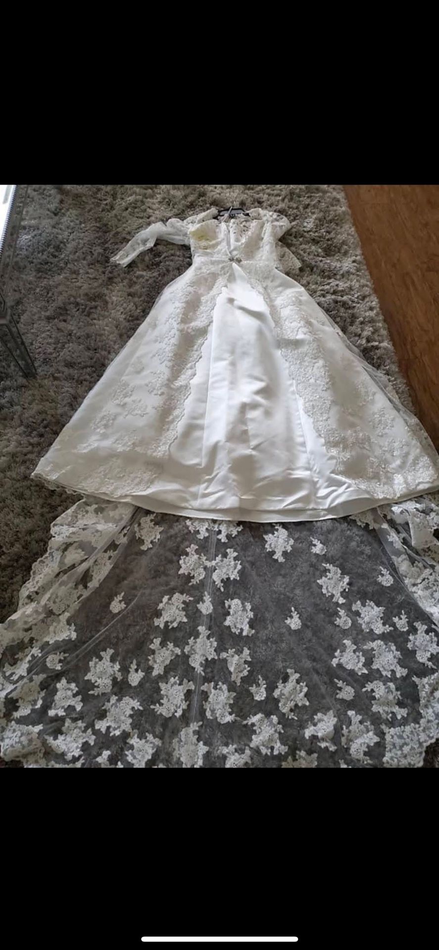 New Wedding Dress Size 10