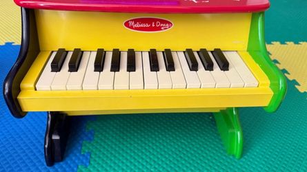 Moving Sale - Melissa and Doug kids piano
