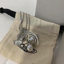 Vіvіеnnе Wеѕtwооd Neck1acebrand new