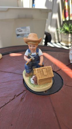 Figurine, Collectable