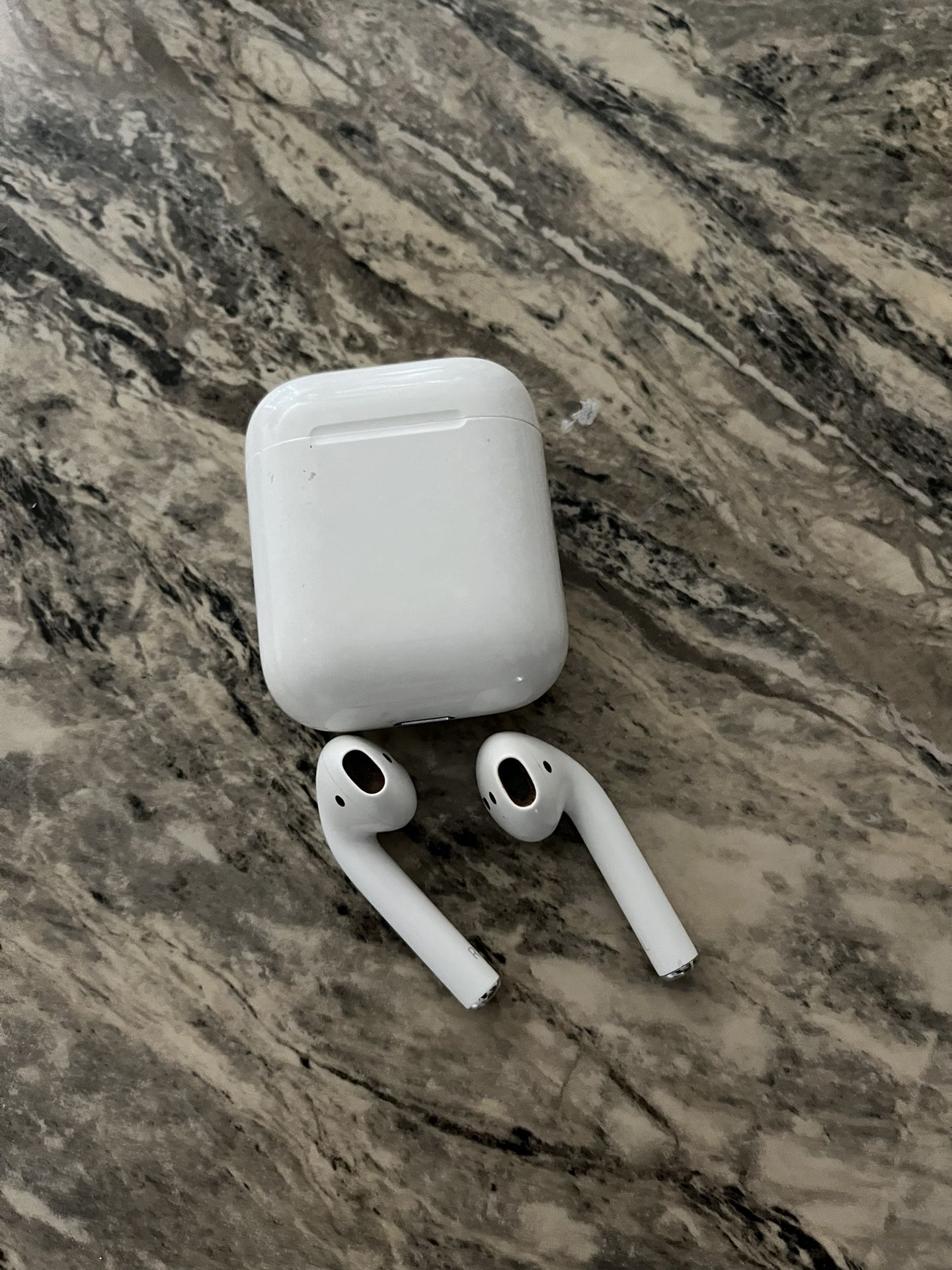Apple Airpods 1st Gen