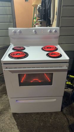 Frigidaire Coil Top Stove *WARRANTY&DELIVERY*