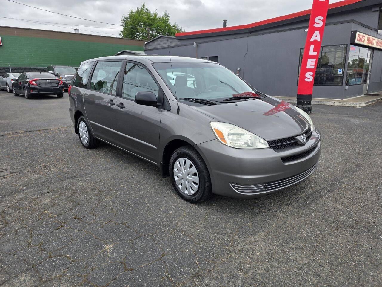 2004 Toyota Sienna