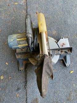 Equipment for cutting wood