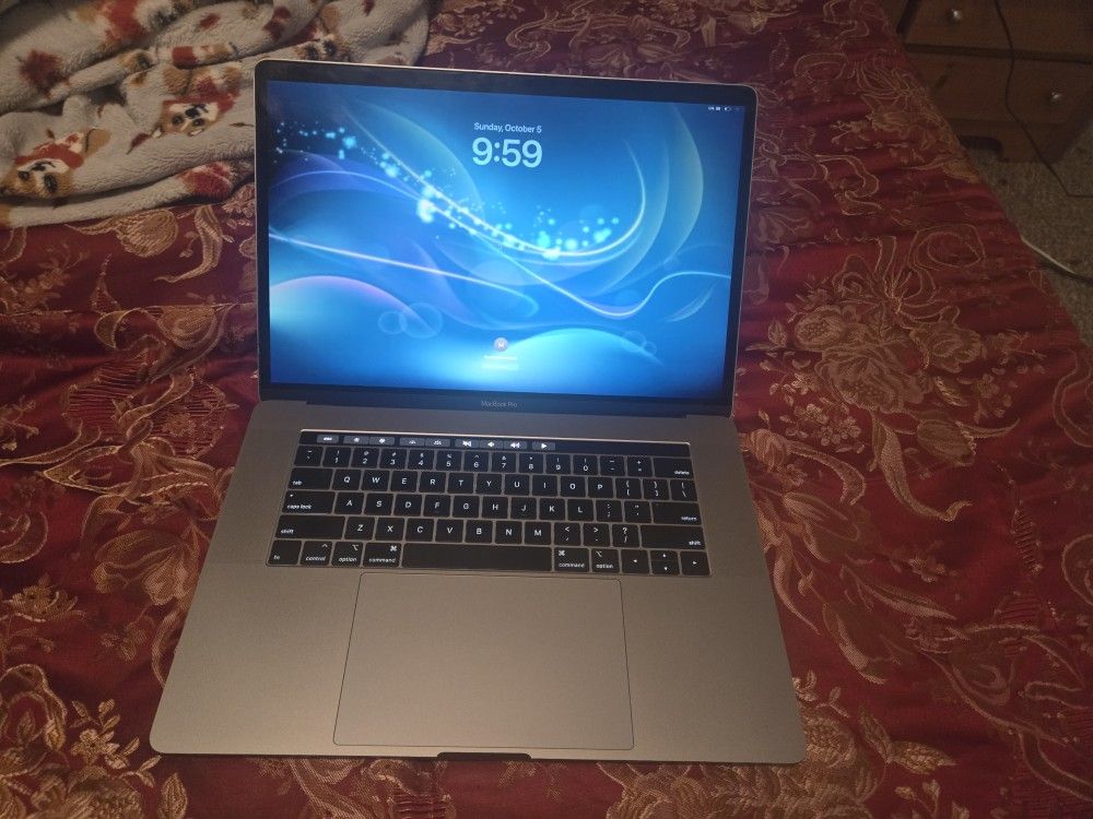 MacBook Pro 15 Inch