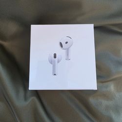 Air Pods 4