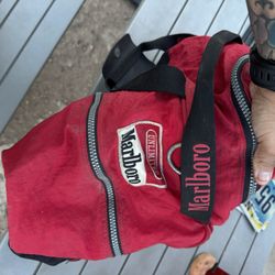 Marlboro Bag