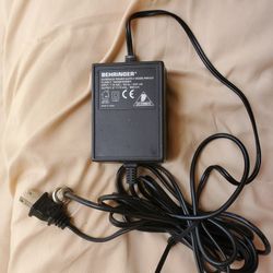 Behringer Power Supply Mixer MXUL2