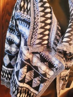 Womens cardigan Small