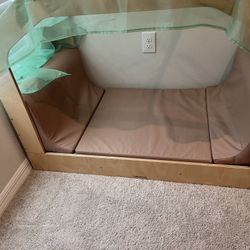 Lounge & Learn Hideaway