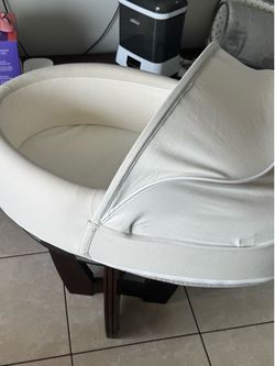 Moses Basket Bassinet with Canopy
