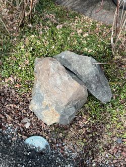 MAKE OFFER 2-4 Man Rocks PICK UP 10/2