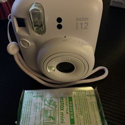 Fuji instacam mini 12 