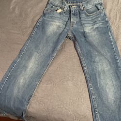 Levis