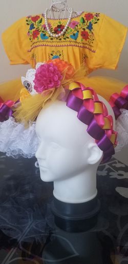 Tutu and crown