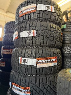 🚨🚘Vendo set de llantas Lt 33x12.50 20 arroyo R/T tires