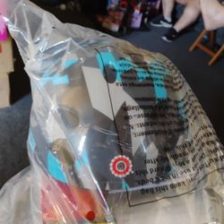 Razor Helmet