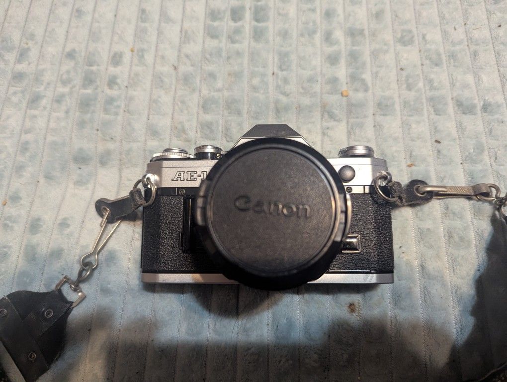 Canon AE 1