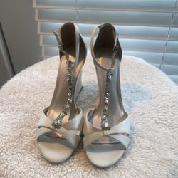 David’s Bridal Wedge Sandals, Pearl, Size 11