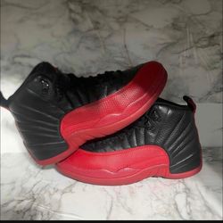 Jordan 12 flu game size 7.5 men’s