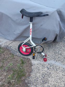 Old school BMX skate bike