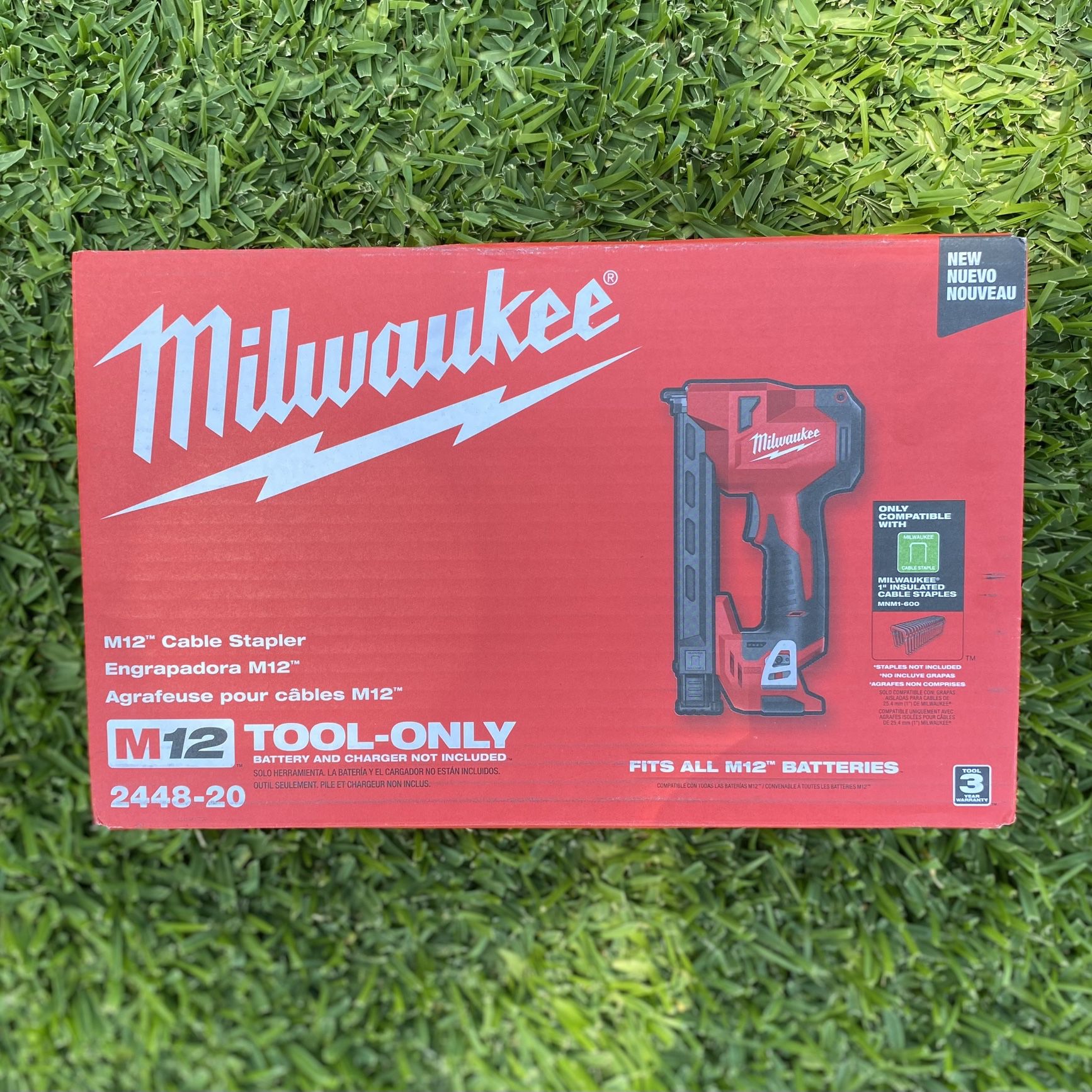 Milwaukee M12 12-Volt Lithium-Ion Cordless Cable Stapler (Tool-Only) for  Sale in Pico Rivera, CA OfferUp