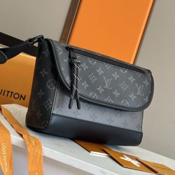 LV  Shoulder Bag Crossbody Bag