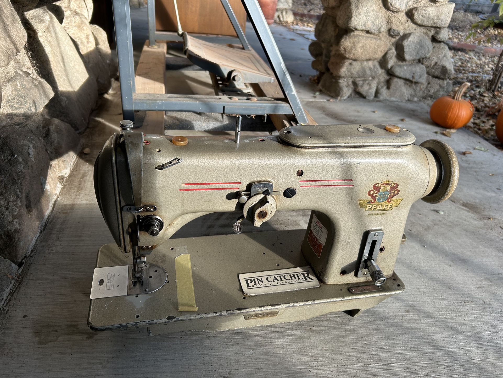 sewing machine Pfaff 238-0