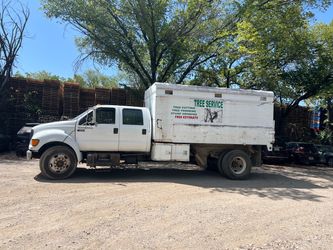 2000 Ford F-650