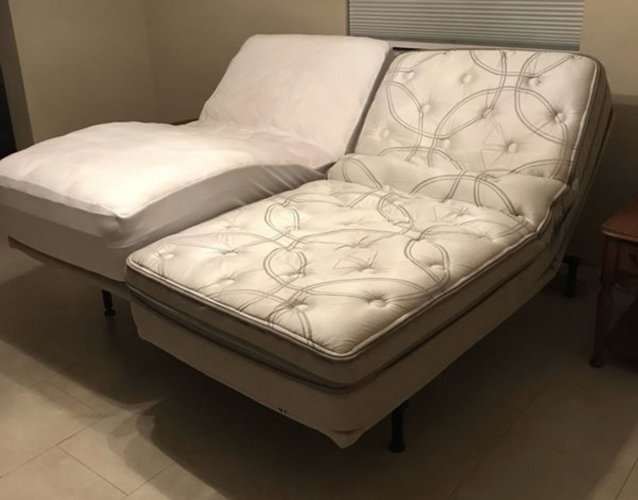 Select Comfort Sleep Number i8 Split cal King Mattress with Flexfit 3