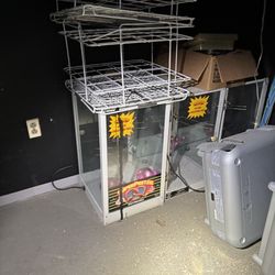 Superpretzel Display Cases + Wire Rack